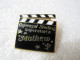 NO PIN'S   BROCHE  UNIVERSAL STUDIOS  CINEMA      Email Grand Feu - Cine