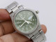 Vintage Seiko V743 8060 Green Dial Men Quartz Watch Japan Round Shape 39mm - Horloge: Antiek