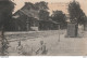 F16- 80) ROSIERES (SOMME) LA GARE - (ANIMEE - MILITAIRES  - 2 SCANS) - Rosieres En Santerre