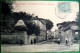 CPA 82  CASTELSARRASIN Animée RUE DE LA FRATERNITE , 1904   . TARN ET GARONNE . EDITEUR BARTHE /  LABOUCHE - Castelsarrasin