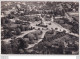 M20-81) CARMAUX - TARN - VUE AERIENNE - PARC DE LA SERIGNE ET LE MONUMENT AUX MORTS - ( 2 SCANS ) - Carmaux