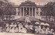 A15-13) MARSEILLE - LE PALAIS DE JUSTICE ET LA STATUE DE BERRYER - NOURRICES ET BEBES - EN 1915 - ( 2 SCANS ) - Parcs Et Jardins