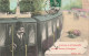 FANTAISIES - Hommes - J'arrive à Avallon Et T'envoie Le Bonjour - Train - Carte Postale Ancienne - Hommes