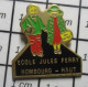 410B Pin's Pins / Beau Et Rare / ADMINISTRATIONS / ECOLIERS ECOLE JULES FERRY HOMBOURG HAUT Pas HOMBOURG LA REINE - Administraties