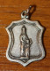 Pendentif Médaille Religieuse Argenté "Souvenir De Sainte Anne D'Auray" Bretagne - Religious Medal - Religión & Esoterismo