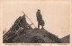 MILITARIA - Guerre 1914-1915 - Sur Le Front - En Observation - Carte Postale Ancienne - War 1914-18