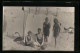 AK Junge Menschen In Bademode Sitzen Am Strand  - Moda