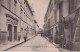 F3-38) LA COTE SAINT ANDRE ( ISERE) RUE DE L ' HOTEL DE VILLE  - ANIMEE HABITANTS - ( 2 SCANS ) - La Côte-Saint-André