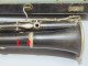 Delcampe - -ANCIENNE CLARINETTE H SELMER Dans Son étui BOIS Jus De Grenier à Restaurer    E - Strumenti Musicali