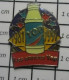 421 Pin's Pins / Beau Et Rare / ALIMENTATION / YAOURT LES ANNEES YOP 1981 1991 - Food