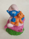 FIGURINE BOUCHON PRIME BIP 1999 BEBE SCHTROUMPF Avec Nounours (1) - Smurfen