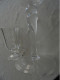 Delcampe - Ancien - Grand Verre Photophore Sur Pied En Verre - Vetro & Cristallo