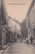 47) ASTAFFORT - RUE DU COMMERCE - VUE  DESCENDANTE - ANIMEE - HABITANTS  - ( 2 SCANS ) - Astaffort