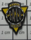 713B Pin's Pins / Beau Et Rare / MEDIAS / RADIO SALU 101.7 MHZ - Médias