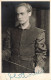 CARTE PHOTO - Homme En Costume De Théâtre - Carte Postale Ancienne - Photographie
