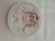 Delcampe - Médaillon.   Figurant Le Christ À La Couronne D'épines.   Porcelaine Blanche En Biscuits.   Bas-relief. - Religious Art