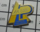 1319 Pin's Pins / Belle Qualité Et Rare / ADMINISTRATIONS / LYCEE P & M CURIE FREYMING MERLEBACH - Administrations