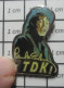 310c Pin's Pins / Beau Et Rare / MUSIQUE / BEATLES PAUL McCARTNEY TDK - Musique