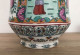 Ancien Vase Balustre En Céramique Magnifiquement Décoré, Chine, Milieu 20ème, H : 48 Cm - Art Asiatique