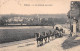 PRESLES (Val-d'Oise) - La Vue Générale De La Gare - Attelage De Chevaux - Voyagé (2 Scans) Tours 32 Rue De La Californie - Presles