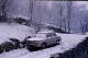 Photo Diapo Diapositive Slide à Situer Voiture Renaulr R8 Sous La Neige En 1967 VOIR ZOOM - Diapositives