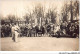 CAR-AASP7-0482 - FRANCE - CARTE PHOTO - A IDENTIFIER - PHOTO DE GROUPE SUR UNE PLACE - Photos