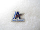 PIN'S    AÉROPORT  REIMS  CHAMPAGNE  Email Grand Feu - Luftfahrt