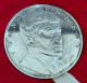 MEDAILLE COMMEMORATIVE DE JOHN KENNEDY EN AGENT 950/1000 DIAMETRE 39MM RARE! - Royal/Of Nobility