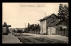 51 - STE-MENEHOULD - LA GARE DE CHEMIN DE FER DE GUISE - CACHET 48E R.I. TERRITORIAL SERVICE DES G.V.C. - Sainte-Menehould