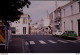 Photo Diapo Diapositive Slide Originale 17 LA TREMBLADE En 09/1984 Renault R5 4L R16 PUB Pingouin VOIR ZOOM - Diapositives (slides)