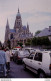 Photo Diapo Diapositive Slide Originale 14 LISIEUX VW Golf Peugeot 204 Le 15/06/2001 VOIR ZOOM - Diapositives (slides)