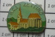 1618B Pin's Pins / Beau Et Rare : VILLES / EGLISE ACL ZETTING - Villes