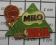 1618B  Pin's Pins / Beau Et Rare / SPORTS / BASKET-BALL USA NBA GLACE MILO Sans Tintin ! - Basketbal