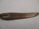 Delcampe - Très Bel Ouvre Lettre  En Bronze  Patte D'oiseau , Et Plume - Letter-opener