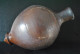 RARE ANCIENNE ET GRANDE CRUCHE SPHERIQUE - AMPHORE EN GRES VERNISSE SUR POINTE - LONGUEUR 38 Cm - Altri & Non Classificati