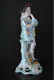 Grande Statuette De Gentilhomme Portant Une Lettre En Porcelaine Polychrome XIXè Allemande Genre Saxe Marqué 23 Cm - Altri & Non Classificati