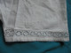 Delcampe - Ancien - Grande Culotte Fendue En Coton Blanc Avec Dentelle Années 20/30 - 1900-1940