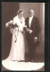 AK Portrait Eines Brautpaares In Eleganter Hochzeitsmode  - Noces