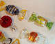 Delcampe - Lot De 8 Bonbons Murano En Verre Soufflé Et Torsadé - Ref BX24MUR001 - Glass & Crystal