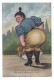 Femme Aux Grosses Fesses - Gros Fessier Très Sympathique - Femme Tire La Langue - Humour - Big Buttocks - Humor