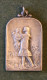 Médaille Habillement Des Enfants De Nos Soldats Guerre 14-18 - Belgian Medal Wwi - Médaillette - Journée - Charlier - Bélgica