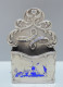 -PORTE ALLUMETTES PYROGENE MURAL ARGENT MINERVE PAYSAGE MOULIN EMAIL BLEU   E - Mecheros (Pyrogenes)