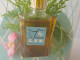 Ancienne Miniature De Parfum Dans Boîte Transparente Avec Fleur Végétation Jasmin De Lif France - Miniaturen (mit Verpackung)