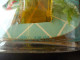 Delcampe - Ancienne Miniature De Parfum Dans Boîte Transparente Avec Fleur Végétation Jasmin De Lif France - Miniature Bottles (in Box)