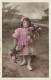 FETES - VOEUX - Anniversaire - Enfant - Petite Fille Portant Des Fleurs - Colorisé - Carte Postale Ancienne - Geburtstag