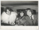 C5970  Barry U. Robin Gibb  Bee Gees Original Pressefoto Foto 21 X 16 Cm Ca.1968 - Autres & Non Classés