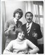 C5969/ Robin Gibb, Vater + Frau Bee Gees Original Pressefoto Foto 25 X20 Cm 1969 - Otros & Sin Clasificación