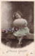 FETES - VOEUX - Pâques - Joyeuses Pâques - Enfant - Petite Fille Souriante - œufs - Fleurs - Carte Postale Ancienne - Ostern