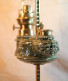 Lampe De Travail Peigniet Changeur Porcelaine Emaillée Verte à Décor De Sphinge Vers 1880  Ref BX24LMP001 - Luminarie E Lampadari