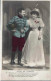 CPA. - Couple. Homme Militaire Femme En Robe De Mariée.  " Dame De France." - Women